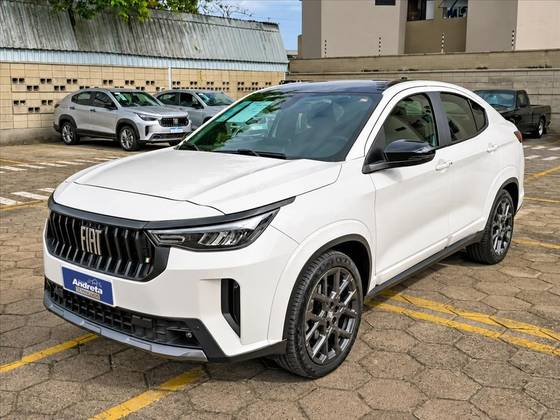 FIAT FASTBACK 1.0 TURBO 200 HYBRID IMPETUS CVT